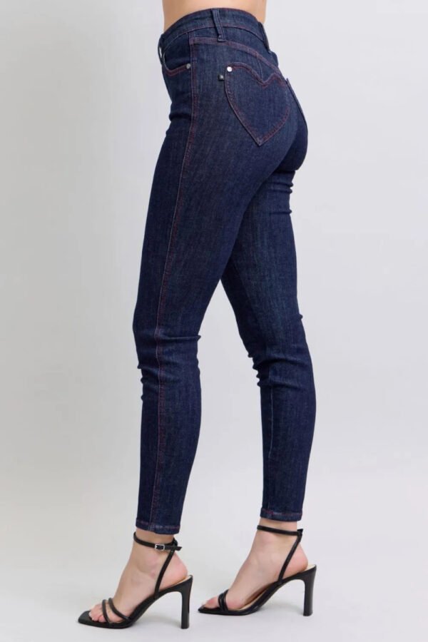 Judy Blue Full Size Heart Shaped Back Pockets Skinny Jeans - Image 4